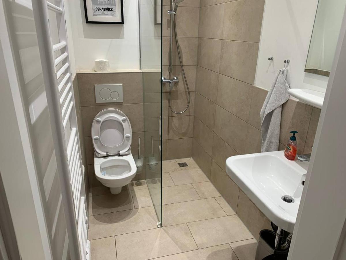 Grosse Gemuetliche Wohnung In Osnabrück Buitenkant foto
